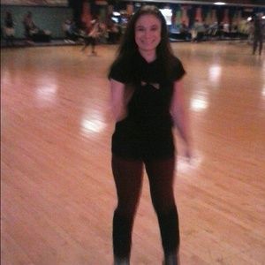 Meet your Posher, Laura